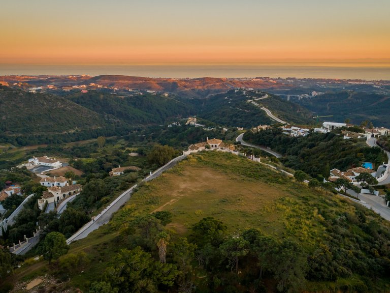 Plot for Sale in Benahavis, Malaga 10