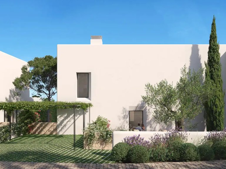 Villa for Sale in Sotogrande, Cadiz 5