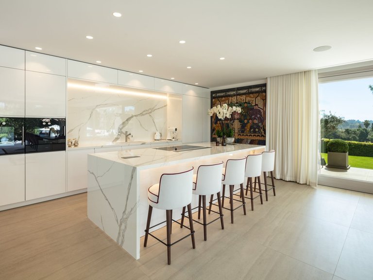 Villa for Sale in Marbella, Malaga 14