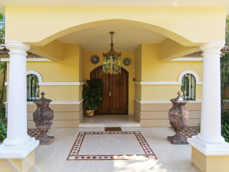 Villa for Sale in Marbella, Malaga 38