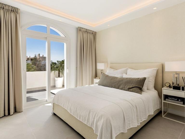 Town House for Sale in Marbella, Malaga 6