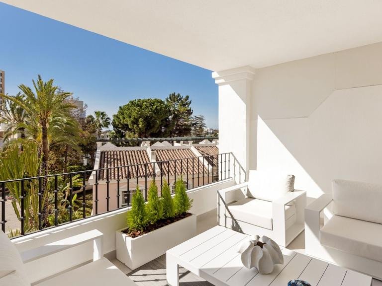 Town House for Sale in Marbella, Malaga 12
