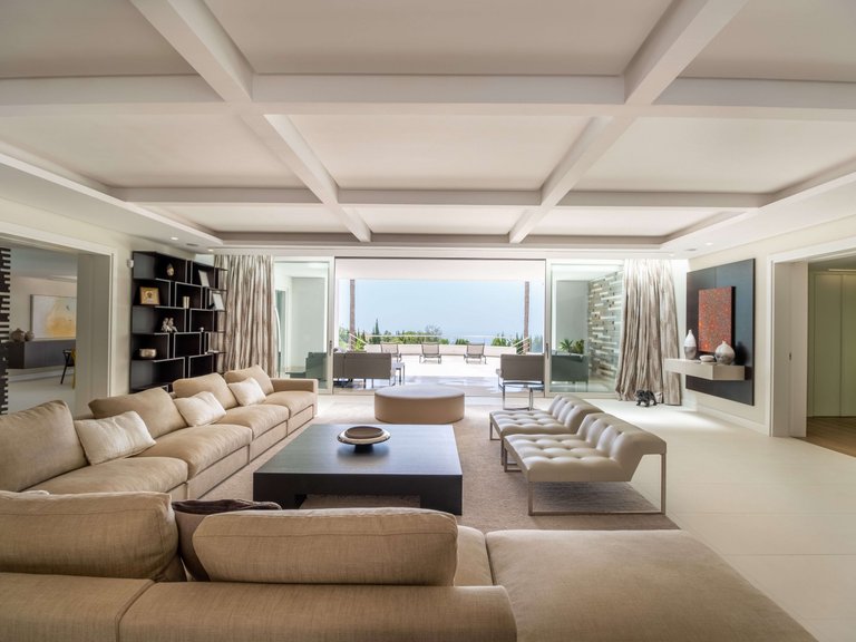 Villa for Sale in Benahavis, Malaga 9