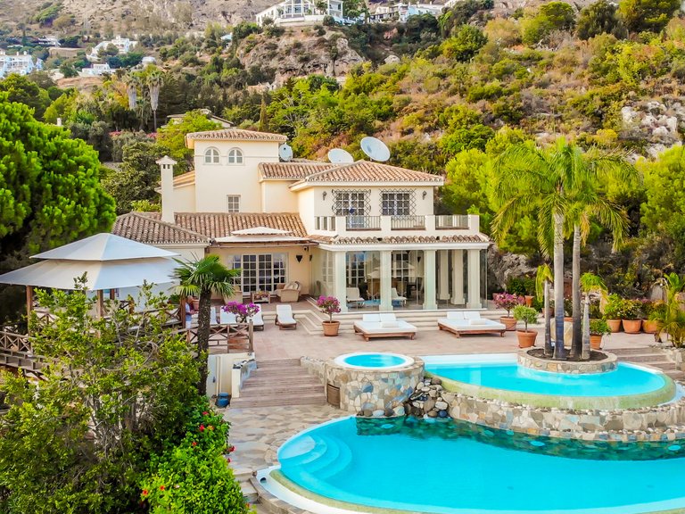Villa for Sale in Mijas, Malaga 2