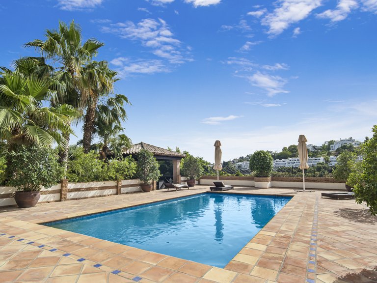 Villa for Sale in Marbella, Malaga 7