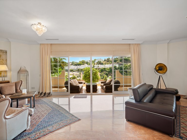 Villa for Sale in Marbella, Malaga 23