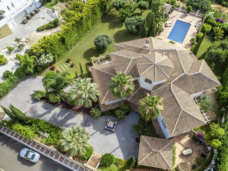 Villa for Sale in Marbella, Malaga 1