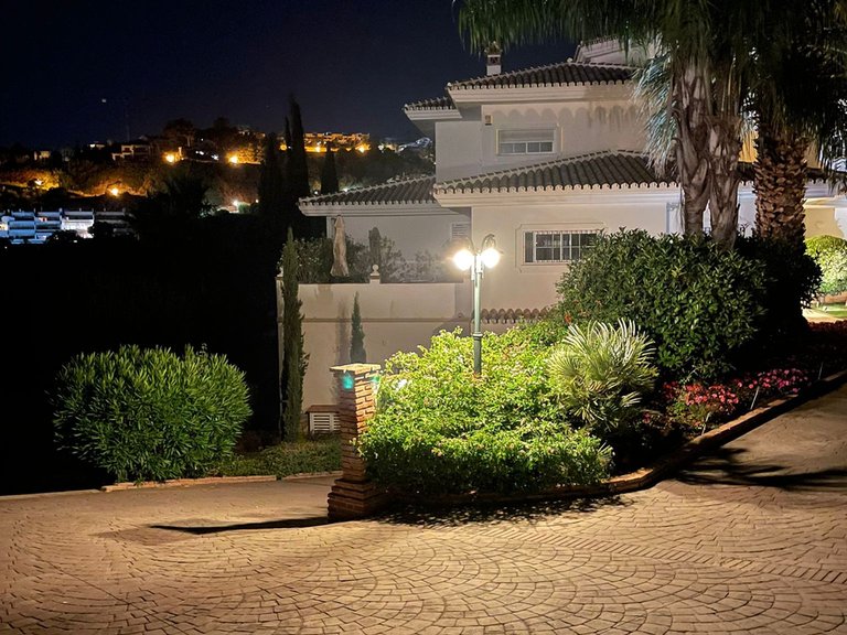 Villa for Sale in Marbella, Malaga 48