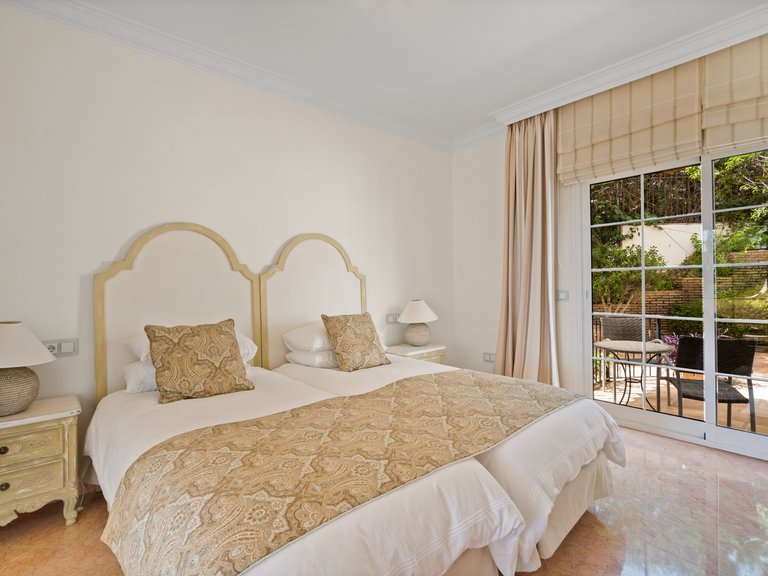 Villa for Sale in Marbella, Malaga 15