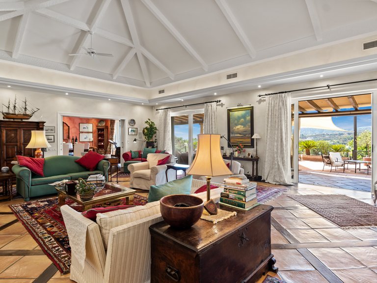 Villa for Sale in Benahavis, Malaga 51