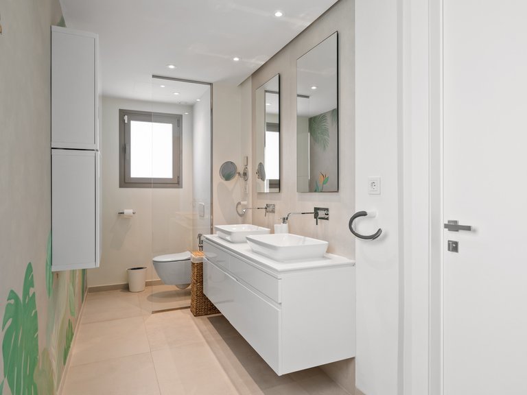 Apartment for Sale in Marbella, Malaga 18