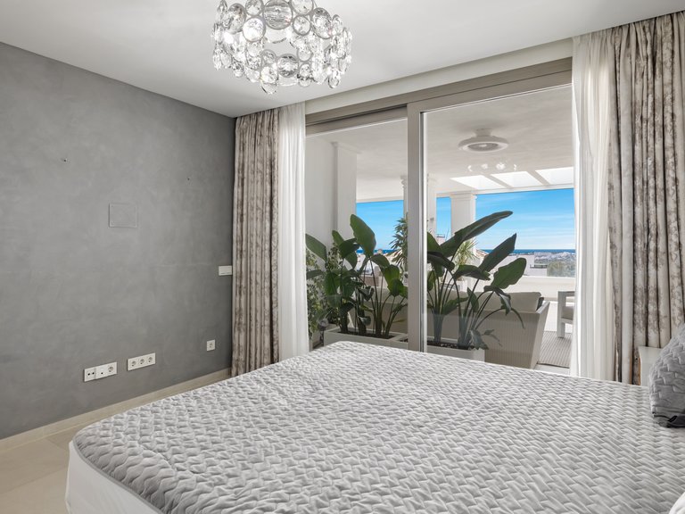 Apartment for Sale in Marbella, Malaga 5