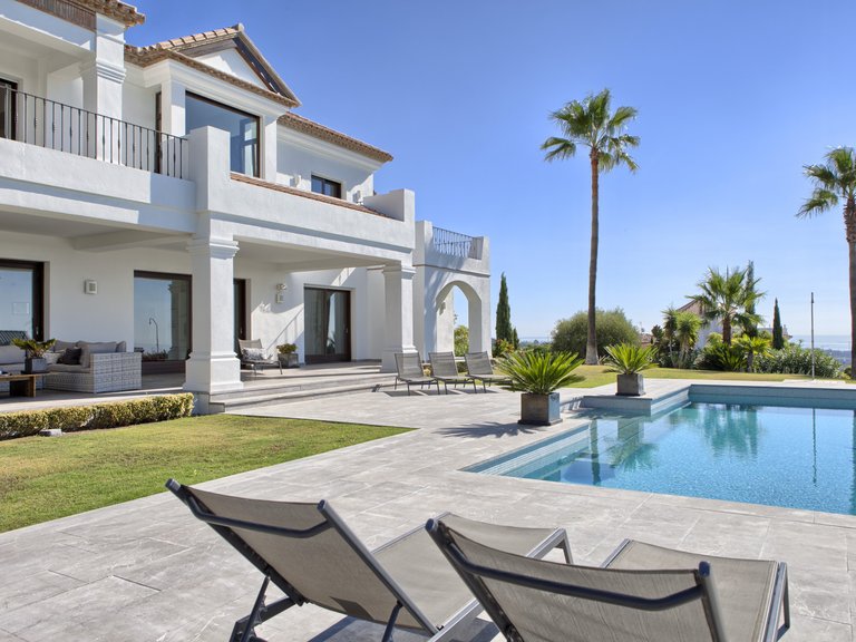 Villa for Sale in Benahavis, Malaga 4