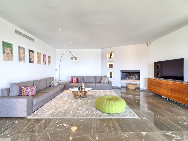 Villa for Sale in Benahavis, Malaga 12