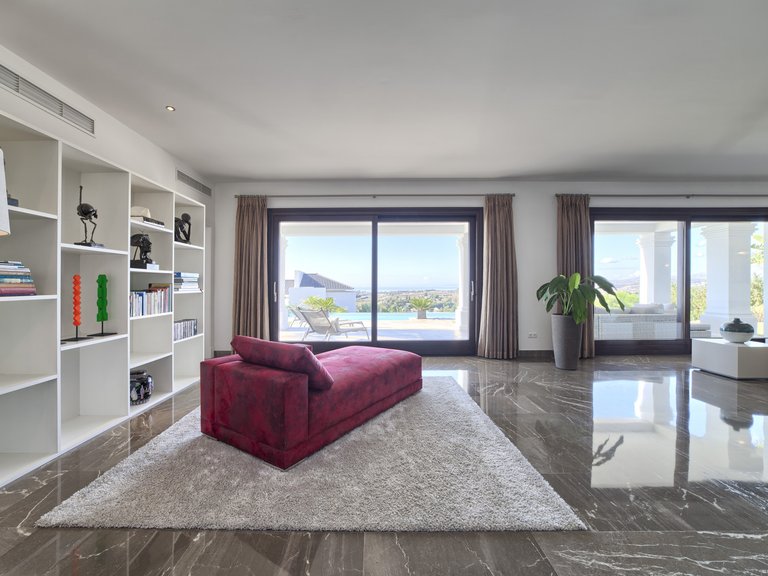 Villa for Sale in Benahavis, Malaga 8