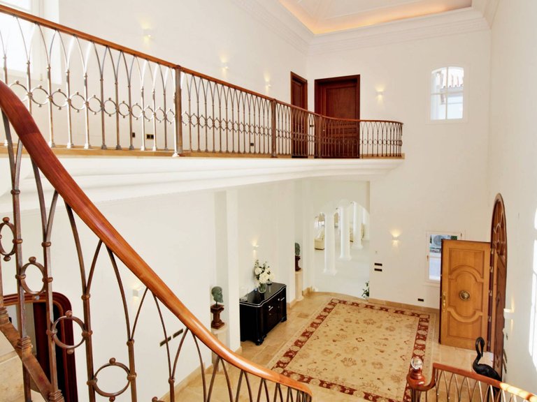 Villa for Sale in Benahavis, Malaga 33