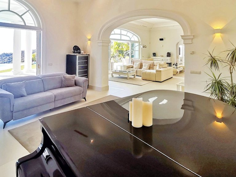 Villa for Sale in Benahavis, Malaga 28