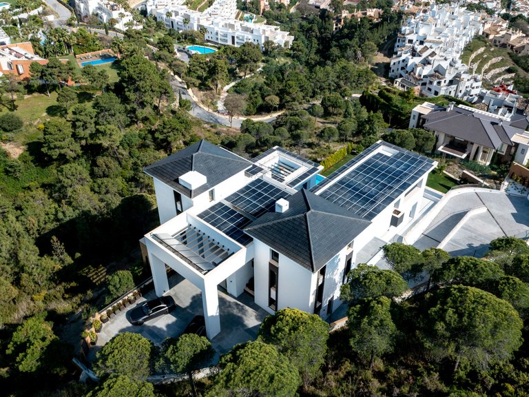 Villa for Sale in Marbella, Malaga 24