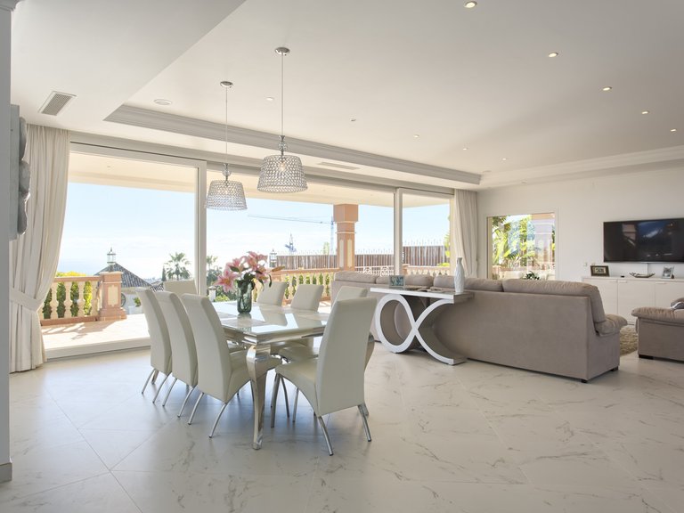 Villa for Sale in Benahavis, Malaga 23