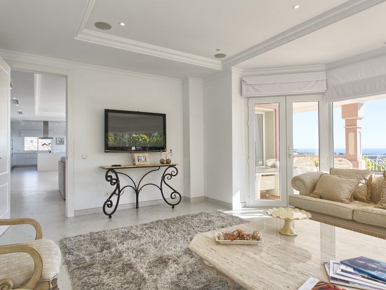 Villa for Sale in Benahavis, Malaga 27