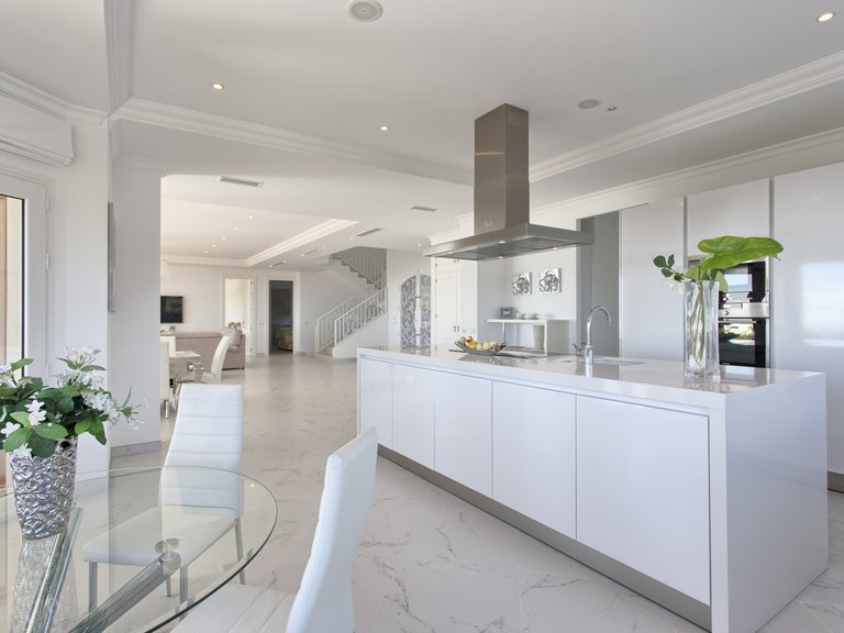 Villa for Sale in Benahavis, Malaga 21