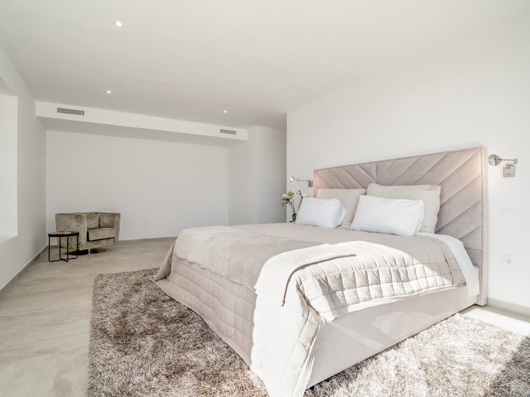 Villa for Sale in Marbella, Malaga 4