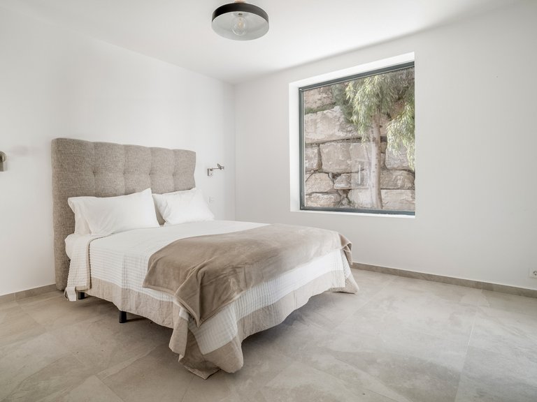 Villa for Sale in Marbella, Malaga 20