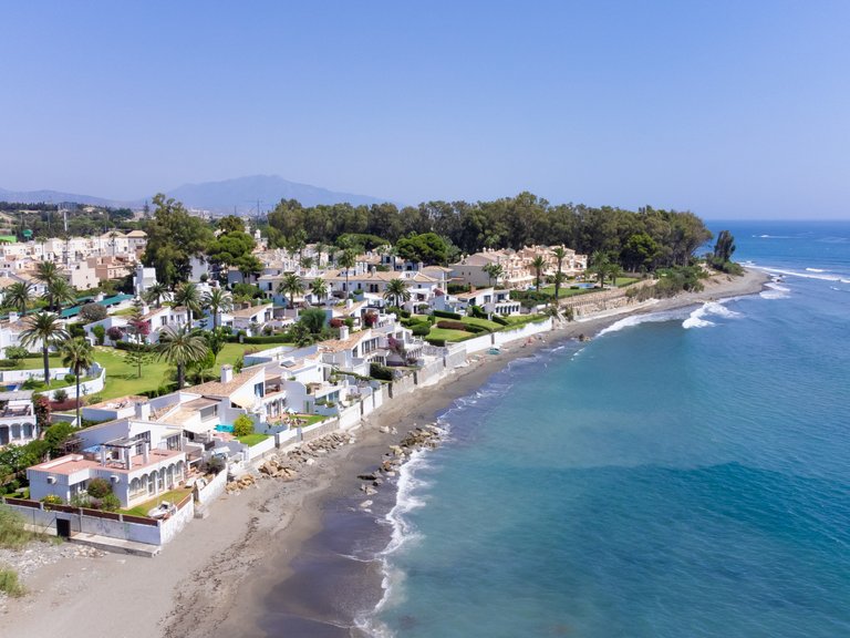 Villa for Sale in Estepona, Malaga 19
