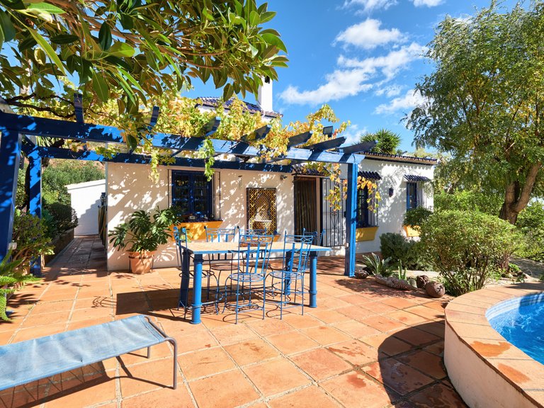 Villa for Sale in Estepona, Malaga 15