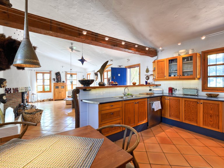 Villa for Sale in Estepona, Malaga 30