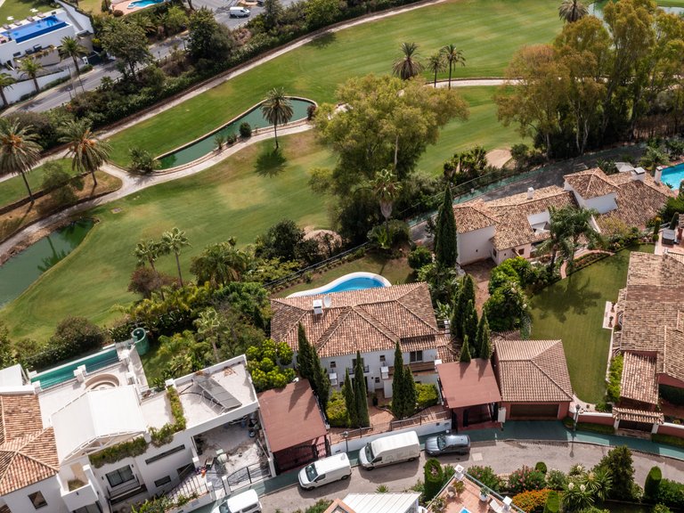 Villa for Sale in Marbella, Malaga 30