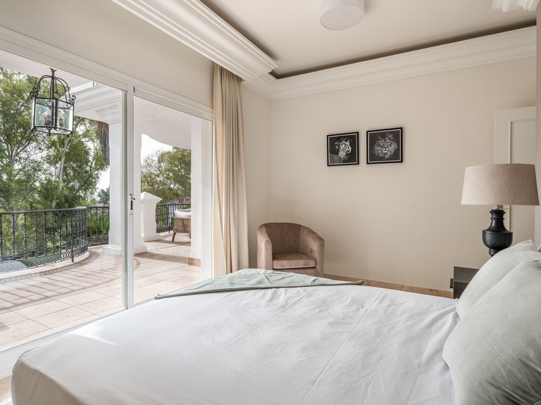 Villa for Sale in Marbella, Malaga 27