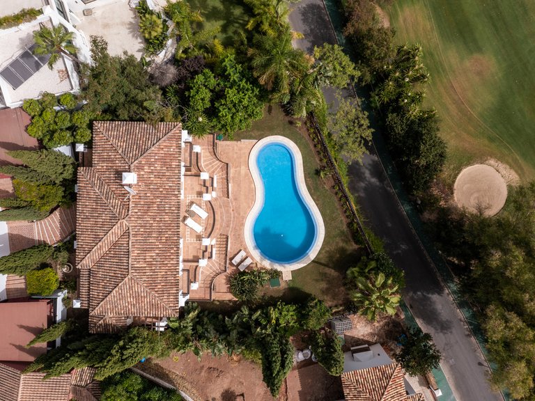 Villa for Sale in Marbella, Malaga 32