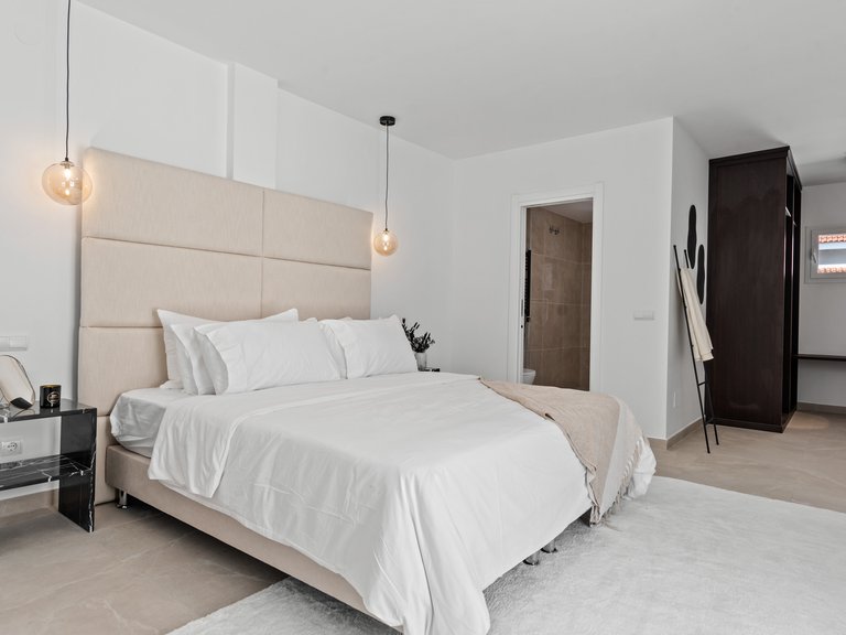 Apartment for Sale in Marbella, Malaga 10