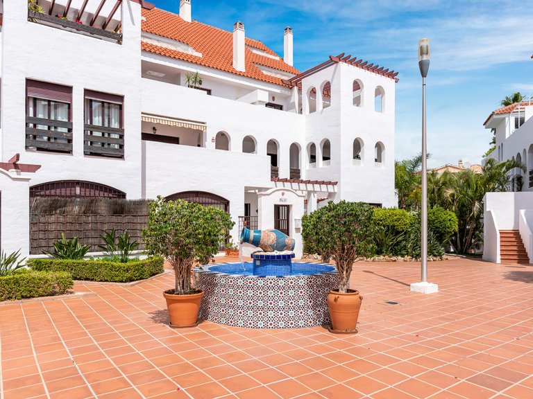 Apartment for Sale in Marbella, Malaga 35