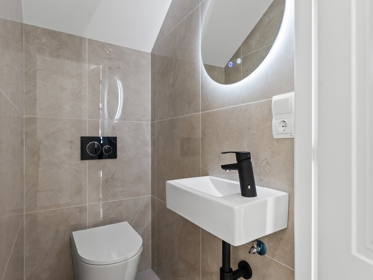 Apartment for Sale in Marbella, Malaga 17