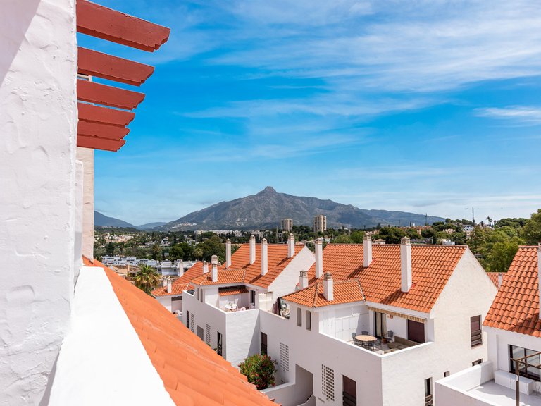 Apartment for Sale in Marbella, Malaga 39