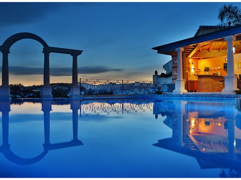 Villa for Sale in Marbella, Malaga 27