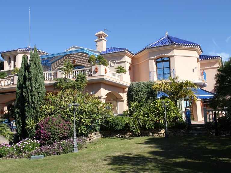 Villa for Sale in Marbella, Malaga 31