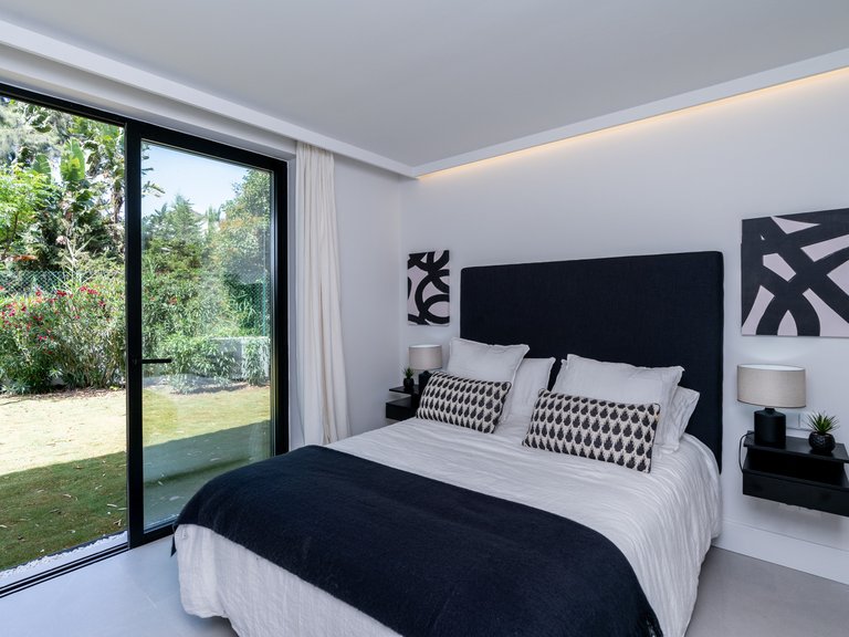 Villa for Sale in Marbella, Malaga 21