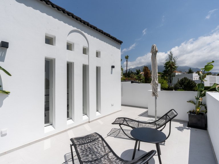 Villa for Sale in Marbella, Malaga 34