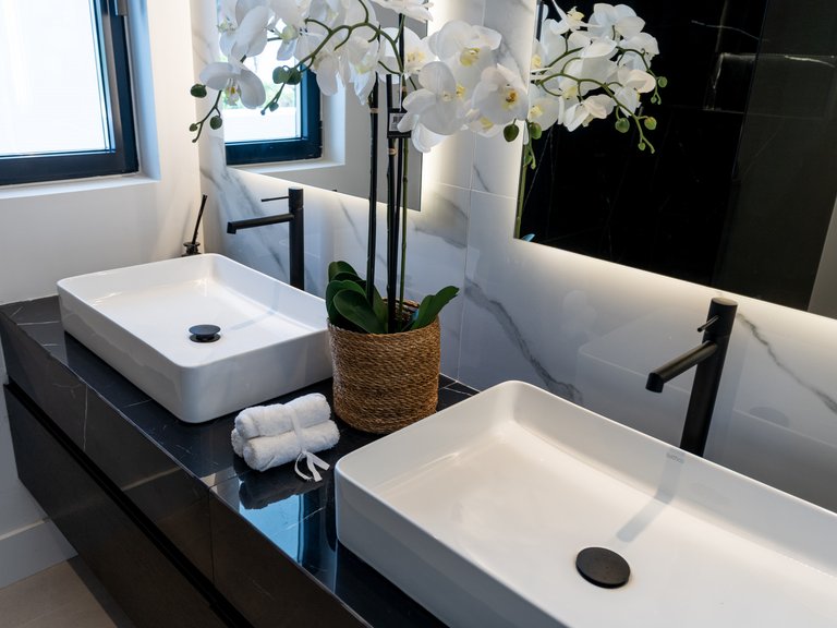 Villa for Sale in Marbella, Malaga 31