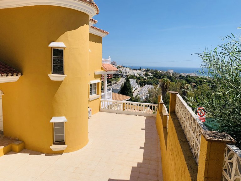 Villa for Sale in Benalmadena, Malaga 6