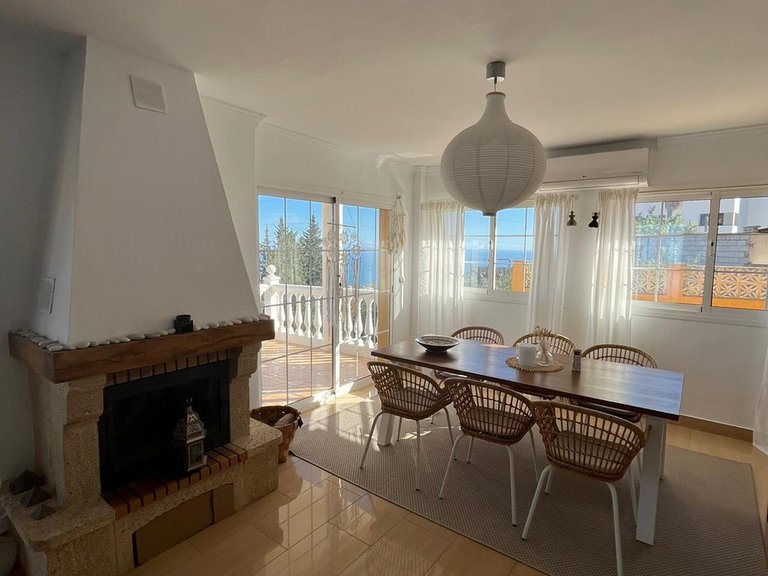 Villa for Sale in Marbella, Malaga 24