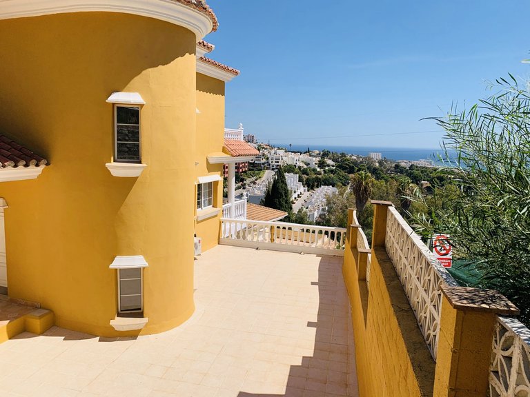 Villa for Sale in Marbella, Malaga 26