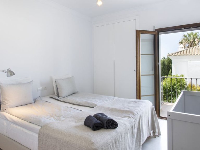 Villa for Sale in Marbella, Malaga 16