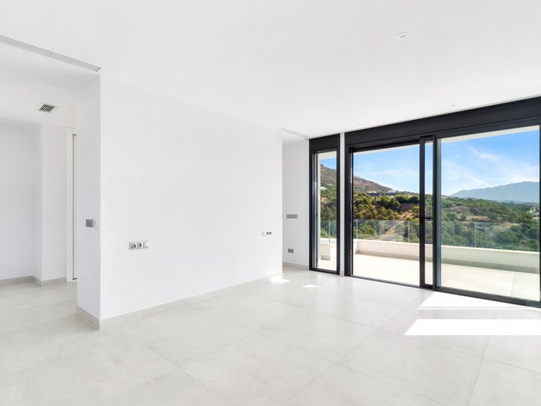 Villa for Sale in Marbella, Malaga 32