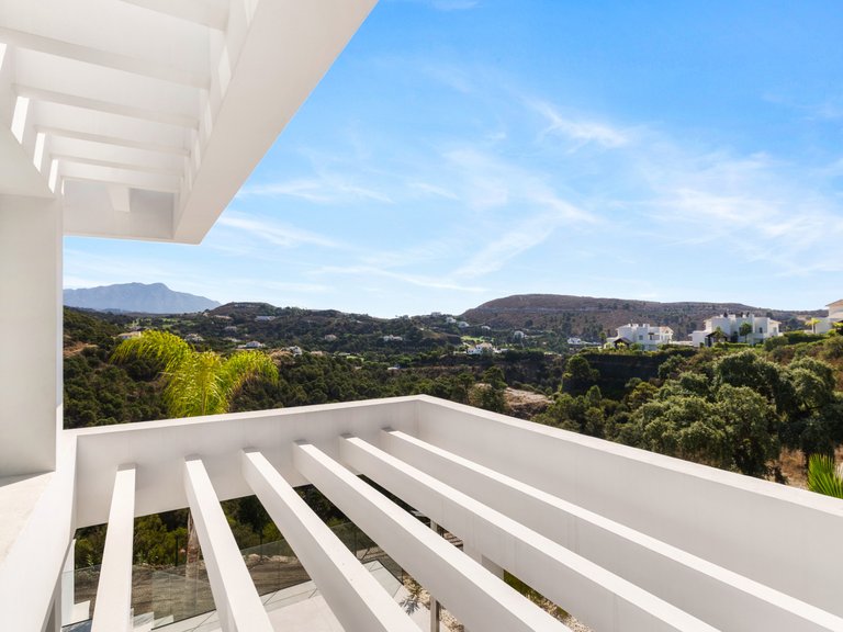 Villa for Sale in Marbella, Malaga 34