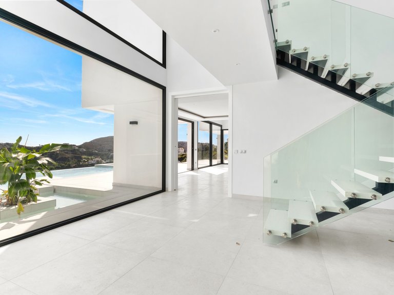 Villa for Sale in Marbella, Malaga 7
