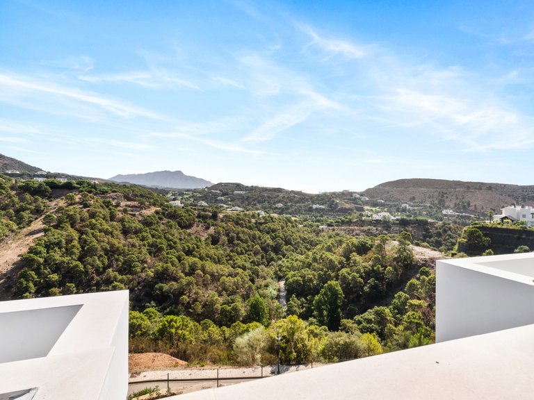 Villa for Sale in Marbella, Malaga 39
